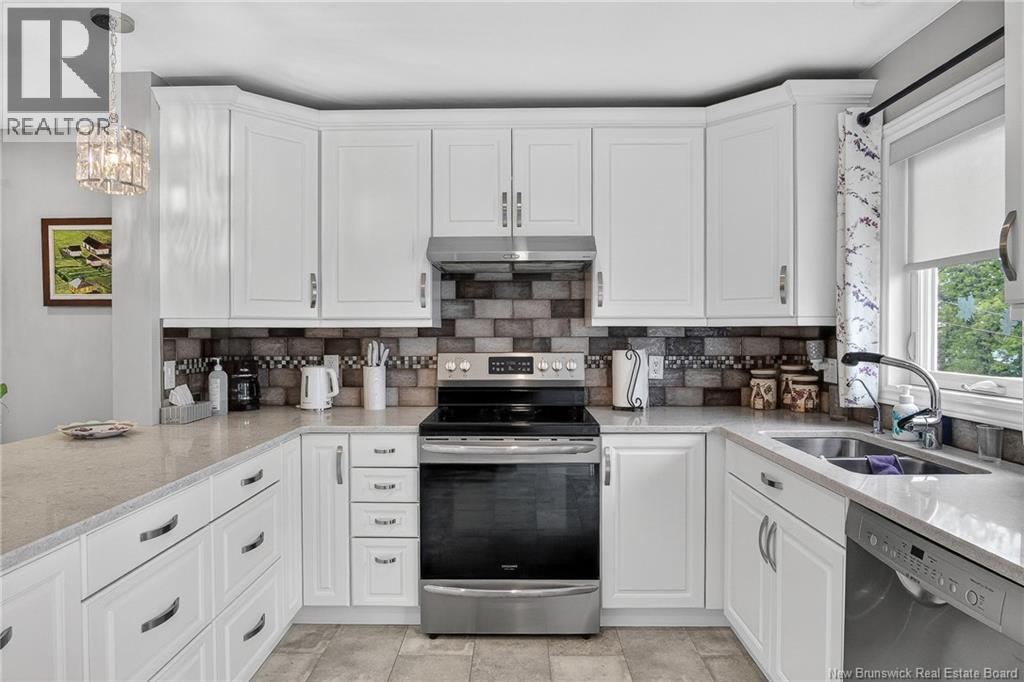 8 Harris Road, Grand Bay-Westfield, New Brunswick E5K 1N2 - Photo 15 - NB141301