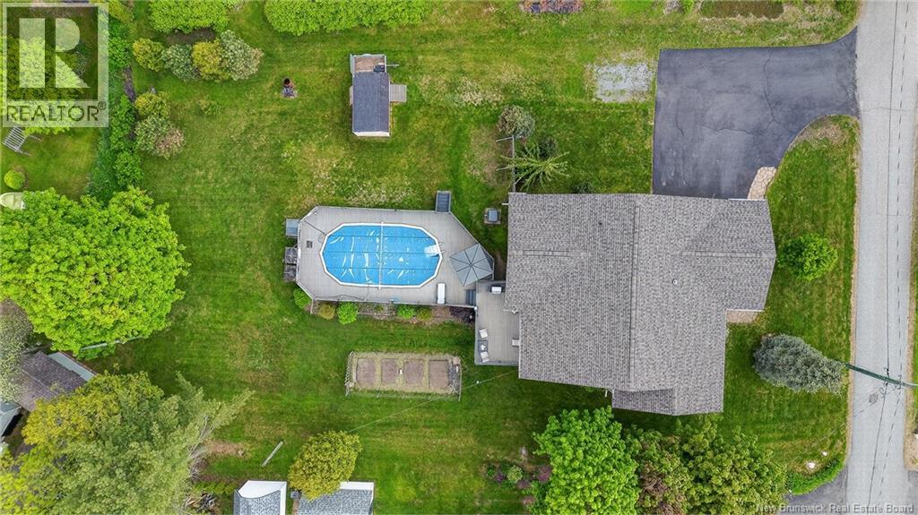 8 Harris Road, Grand Bay-Westfield, New Brunswick E5K 1N2 - Photo 3 - NB141301