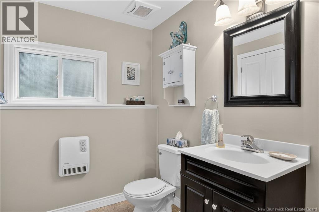 8 Harris Road, Grand Bay-Westfield, New Brunswick E5K 1N2 - Photo 32 - NB141301