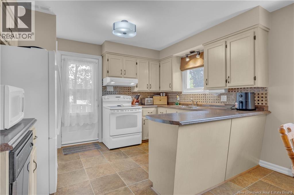 24 Yandall Drive, Quispamsis, New Brunswick E2E 1T8 - Photo 8 - NB141865
