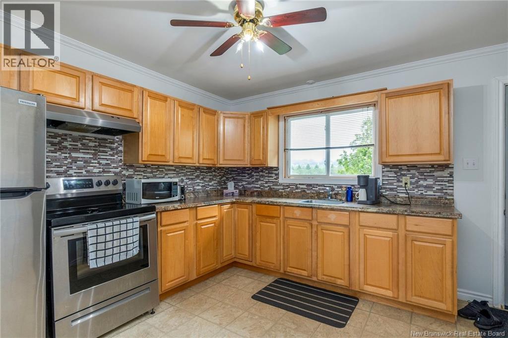 97 Golden Grove Road, Saint John, New Brunswick E2H 1W6 - Photo 2 - NB142344