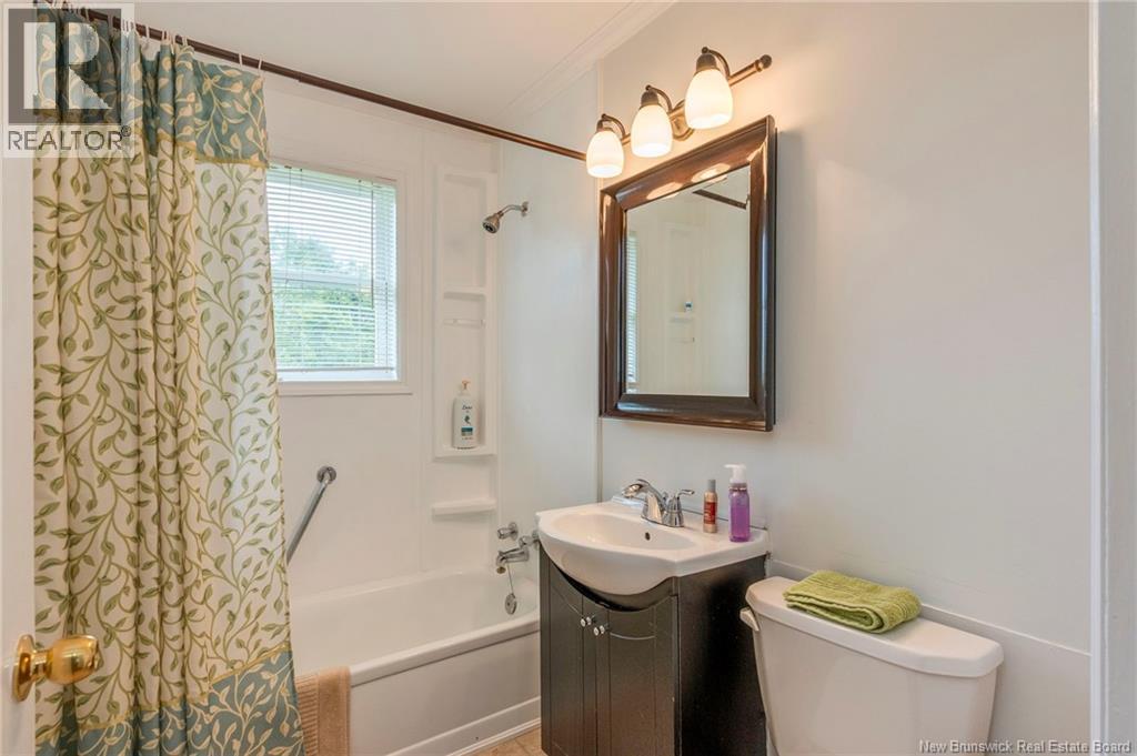 97 Golden Grove Road, Saint John, New Brunswick E2H 1W6 - Photo 5 - NB142344