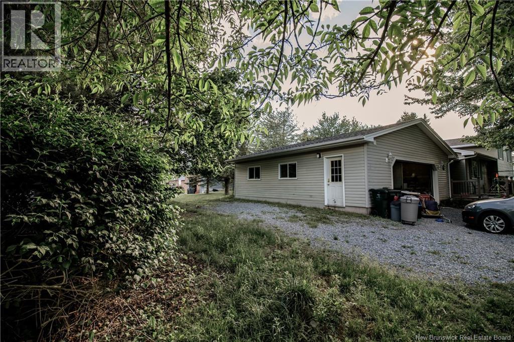 46 Saunders Drive, Quispamsis, New Brunswick  E2E 1J4 - Photo 5 - NB142288
