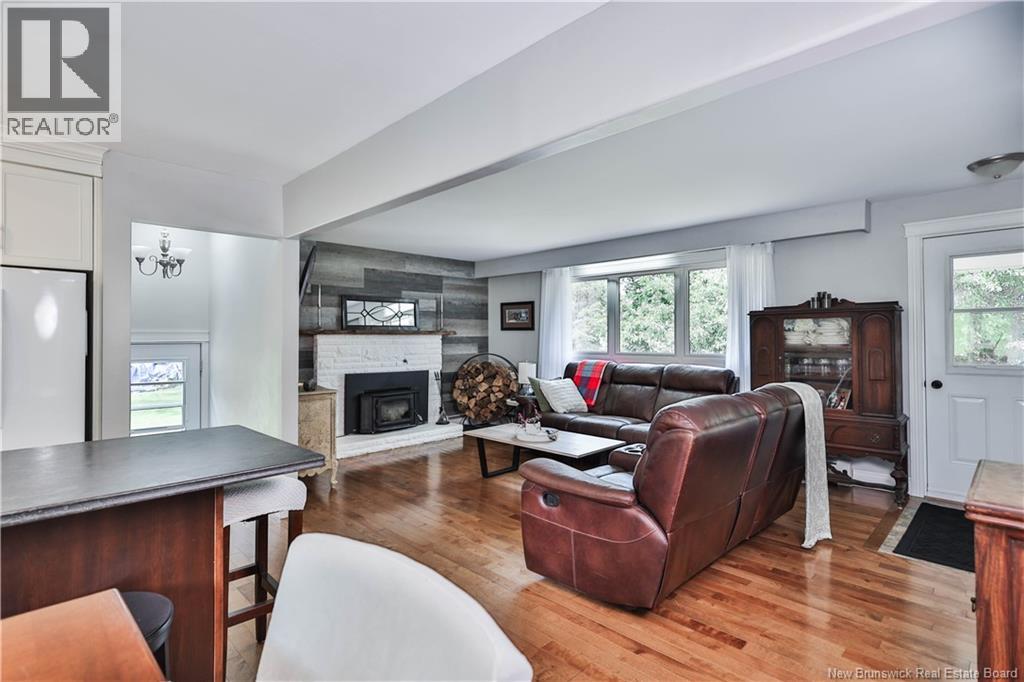 18 Quispamsis Road, Quispamsis, New Brunswick  E2E 1M2 - Photo 7 - NB141872