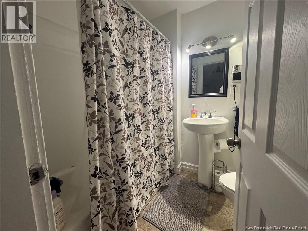 464-466 Olive Street, Saint John, New Brunswick  E2M 1R7 - Photo 5 - NB142677