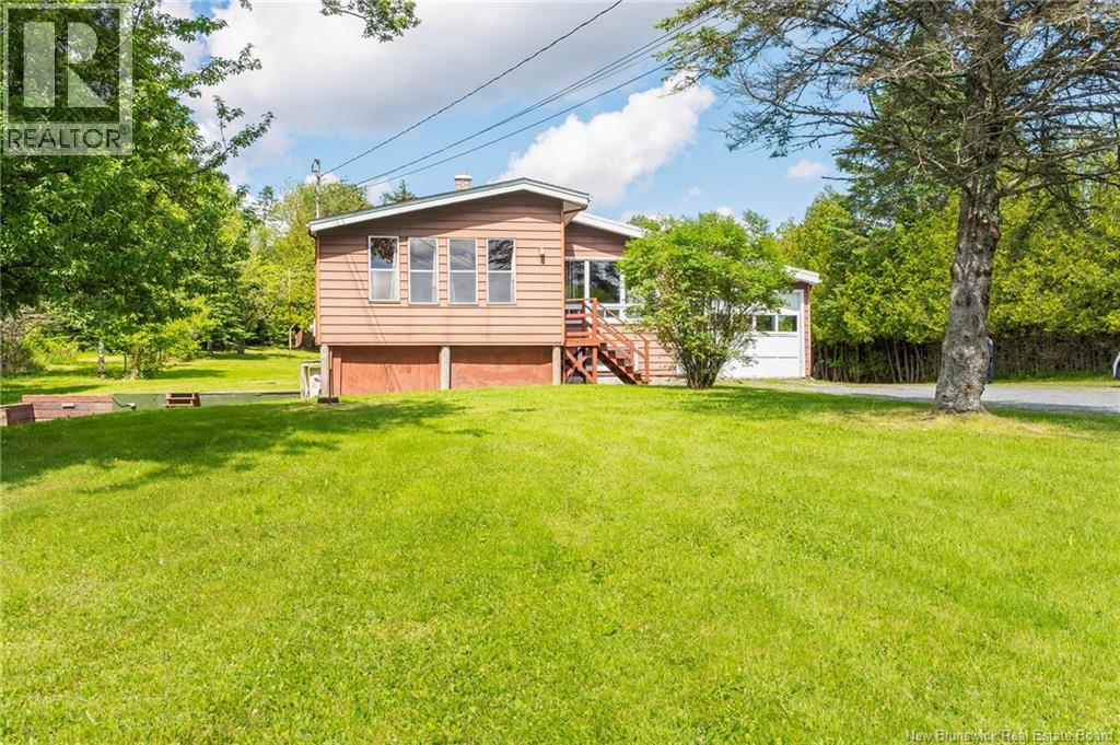 1184 Westfield Rd, Saint John, New Brunswick  E2M 7N4 - Photo 3 - NB142880