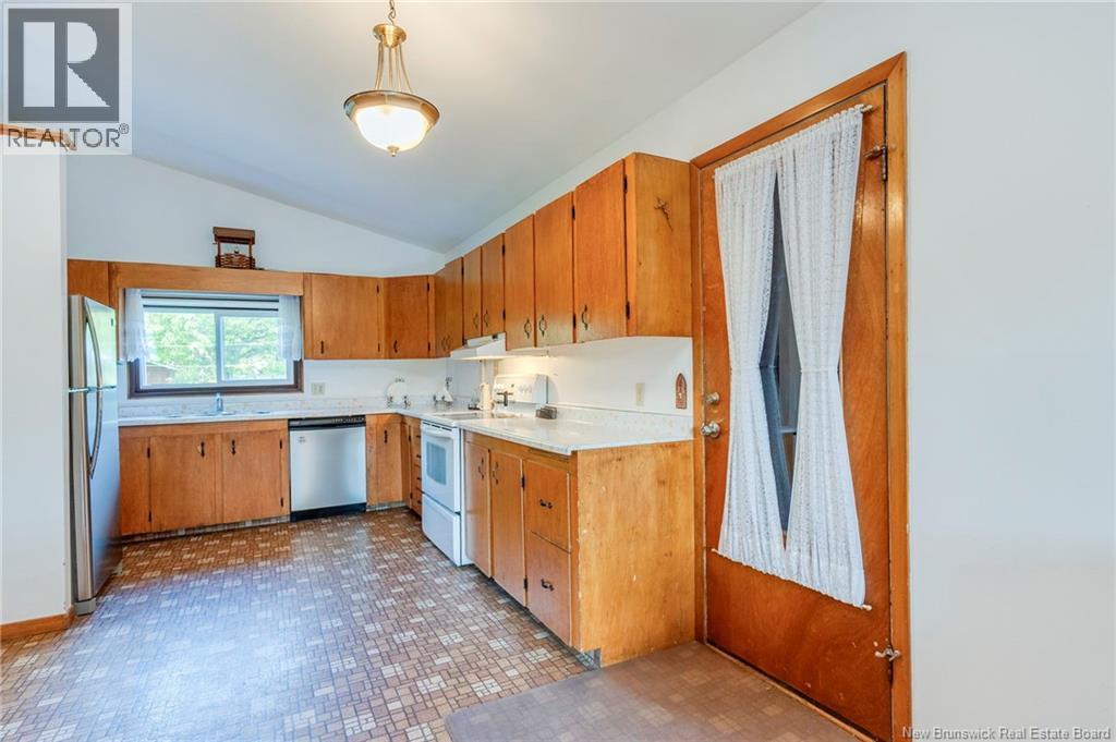 1184 Westfield Rd, Saint John, New Brunswick  E2M 7N4 - Photo 9 - NB142880