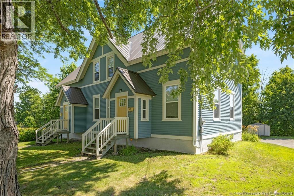 60-62 Queensway, St. Stephen, New Brunswick  E3L 1J5 - Photo 3 - NB142875