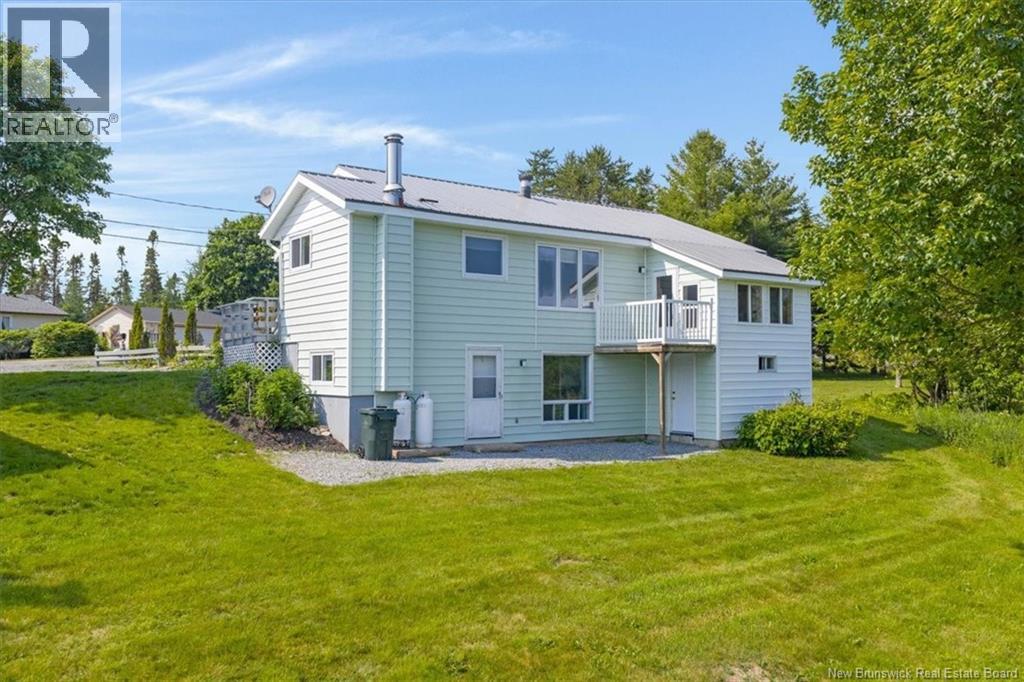 50 Sherwood Road, Prince Of Wales, New Brunswick