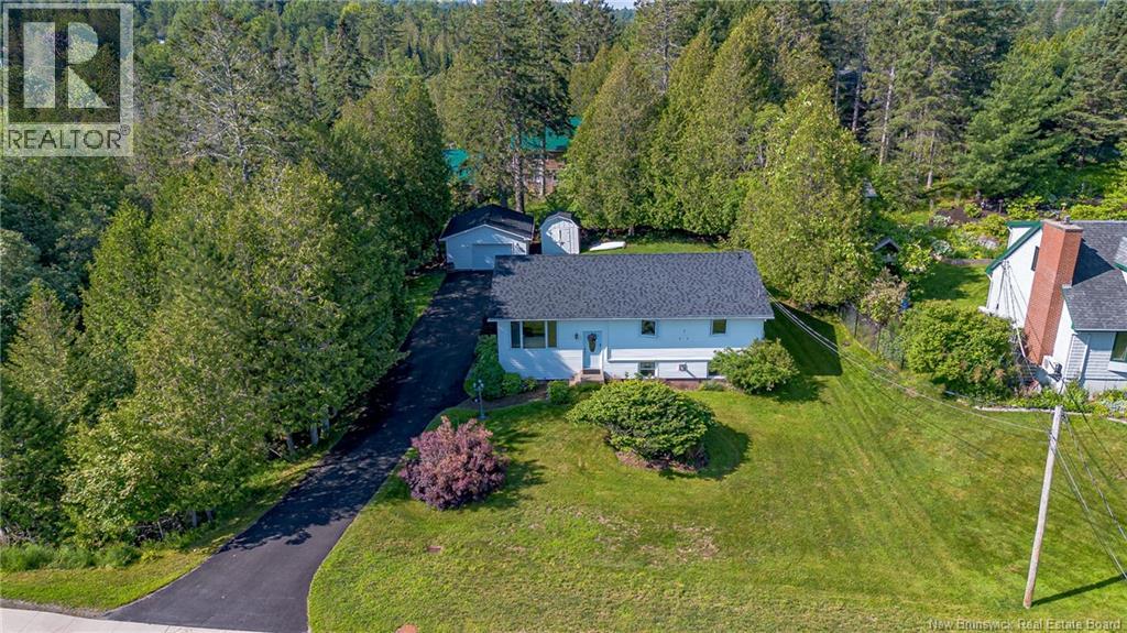 74 Quispamsis Road, Quispamsis, New Brunswick  E2E 1N7 - Photo 3 - NB143060