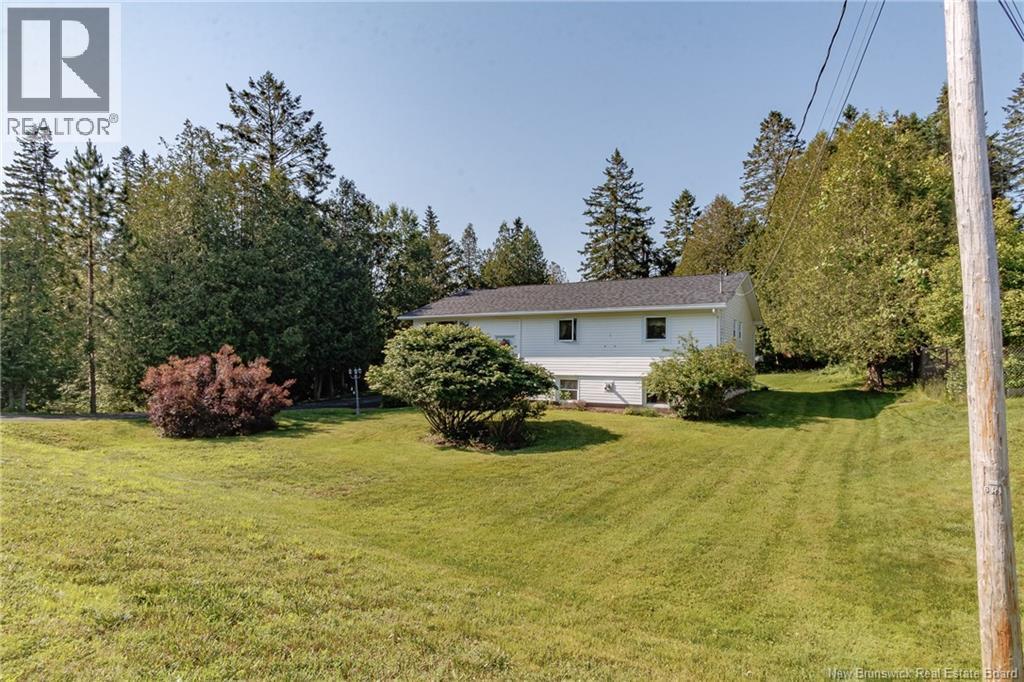 74 Quispamsis Road, Quispamsis, New Brunswick  E2E 1N7 - Photo 33 - NB143060