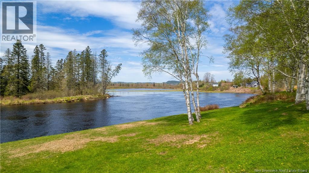 65 Riverview Avenue, St George, New Brunswick E5C 3M7 - Photo 2 - NB143375