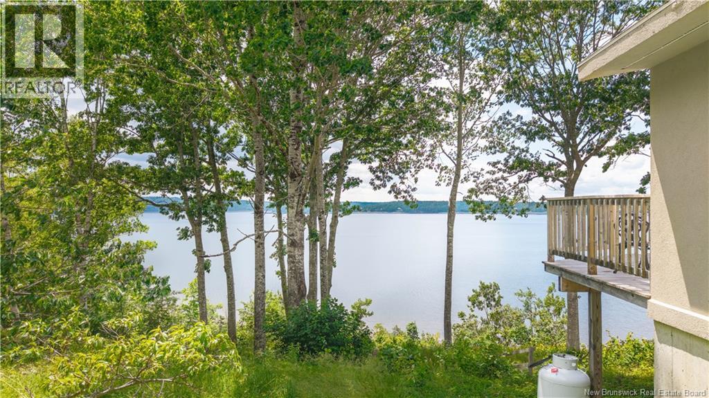 178 Hills Point Road, Oak Bay, New Brunswick  E3L 3J7 - Photo 2 - NB143299
