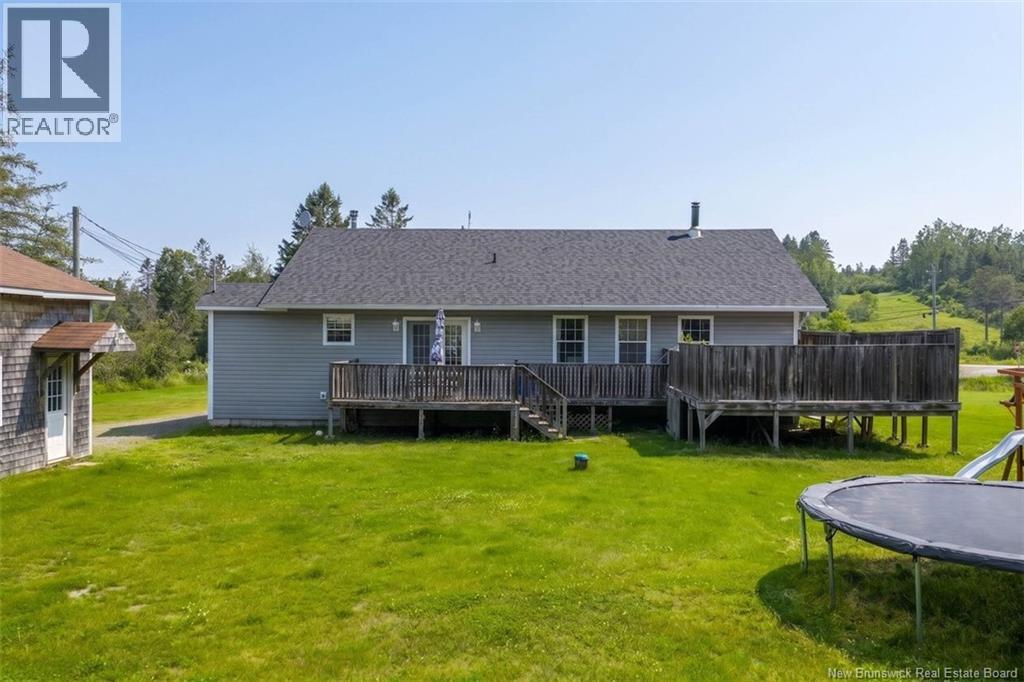 7 Ivey Court, Pennfield, New Brunswick  E5H 1X9 - Photo 38 - NB143272