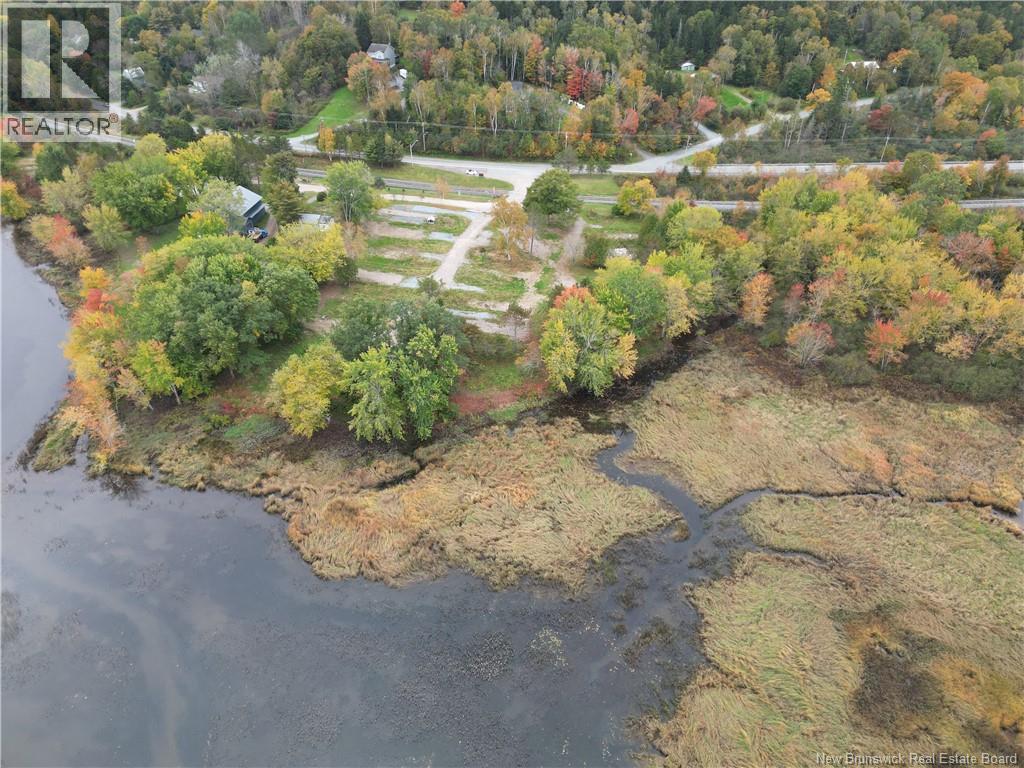 382 Riverbank Lane, Grand Bay-Westfield, New Brunswick  E5K 3L6 - Photo 4 - NB143689