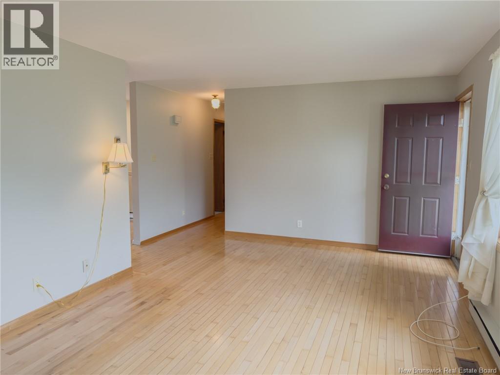 200 Simms Court, Saint John, New Brunswick  E2M 5K5 - Photo 15 - NB143635