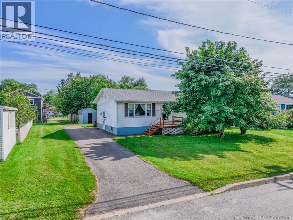 200 Simms Court, Saint John, New Brunswick  E2M 5K5 - Photo 2 - NB143635