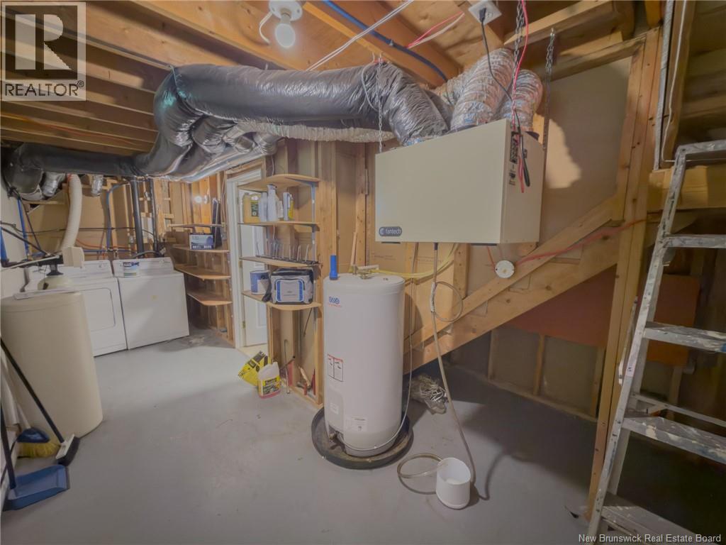 200 Simms Court, Saint John, New Brunswick  E2M 5K5 - Photo 31 - NB143635