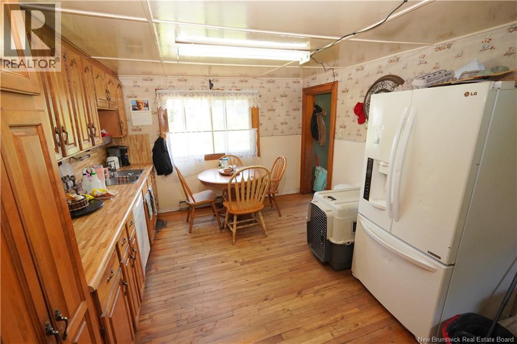 27 King Street, Grand Manan, New Brunswick  E5G 2J9 - Photo 5 - NB143655