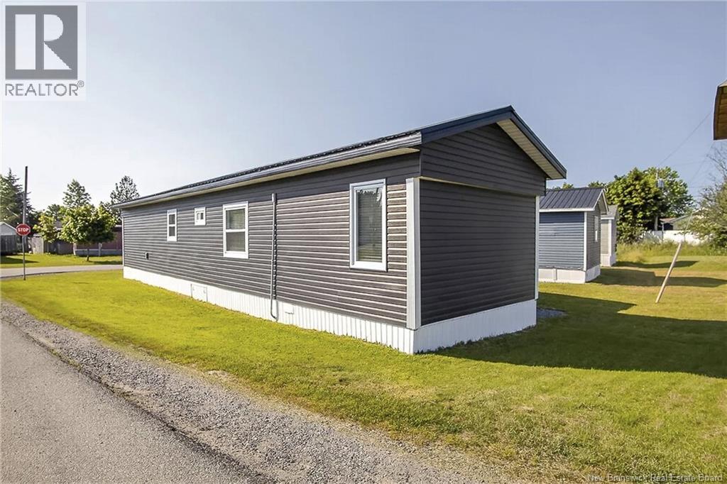 30 Violet Street, Saint John, New Brunswick  E2M 5M3 - Photo 21 - NB143879