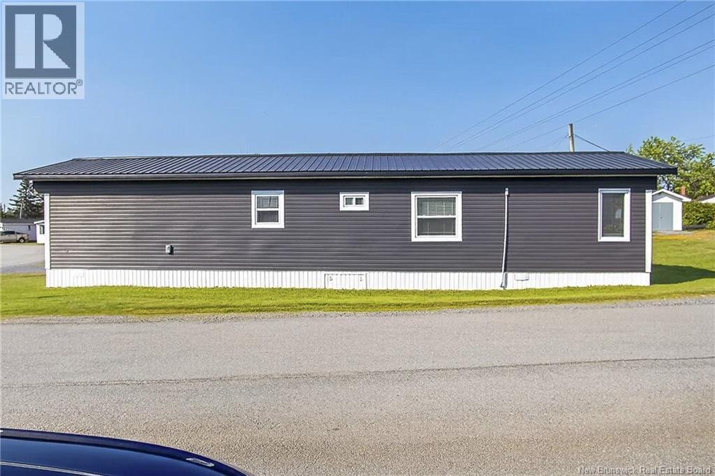 30 Violet Street, Saint John, New Brunswick  E2M 5M3 - Photo 23 - NB143879