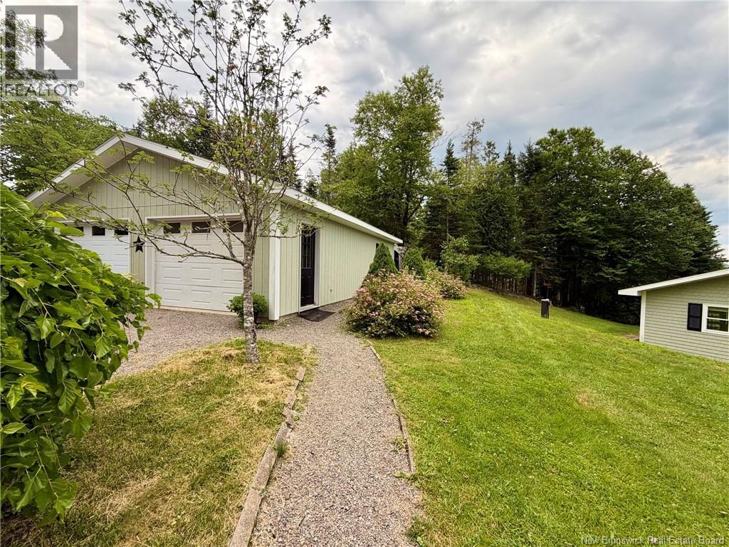 106 Lakeside Dr, Bayside, New Brunswick E5B 2X9 - Photo 12 - NB143772
