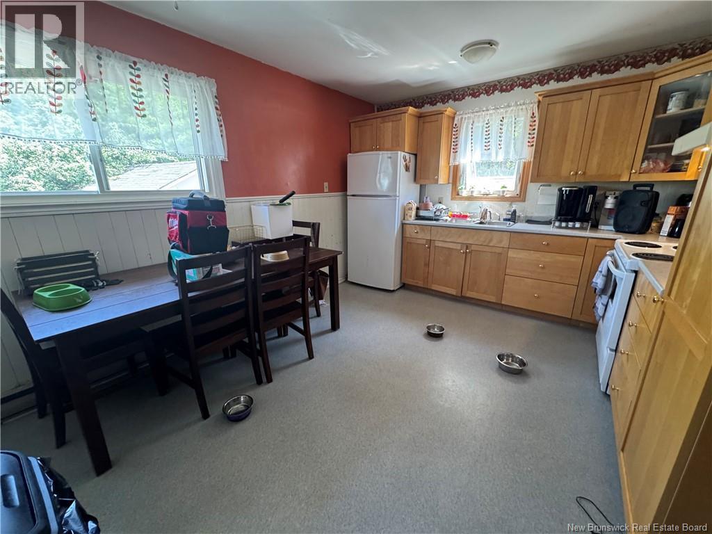 7 Donlyn Drive, Quispamsis, New Brunswick  E2E 4J7 - Photo 2 - NB143953