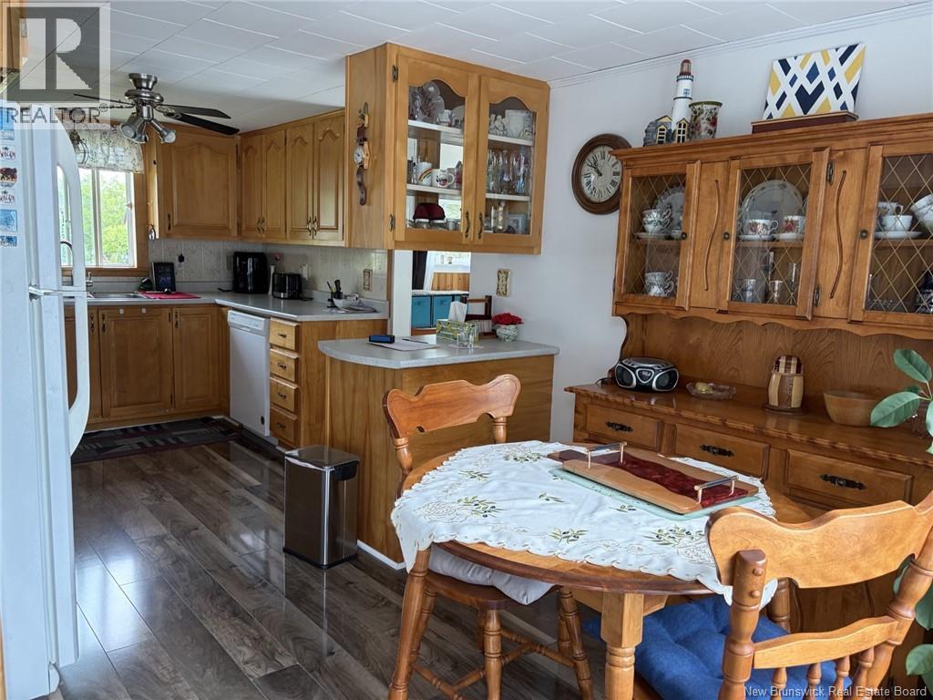 38 Rose Street, St. Stephen, New Brunswick  E3L 2P9 - Photo 8 - NB144018