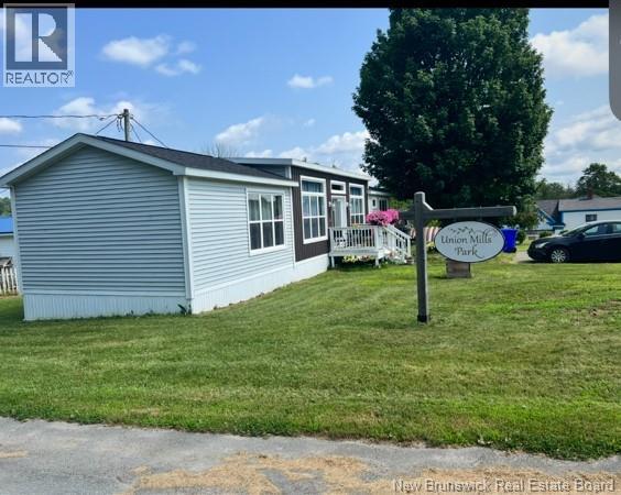 48 Hill Street, St. Stephen, New Brunswick  E3L 1N5 - Photo 2 - NB144112