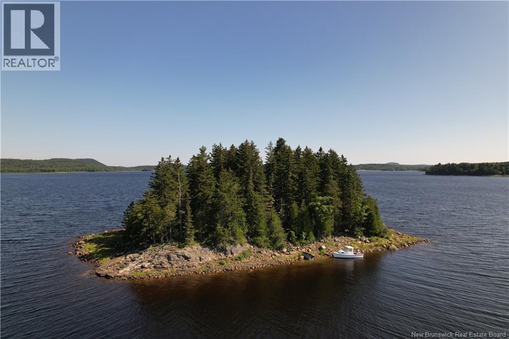 Cannon Ball Island, Canal, New Brunswick