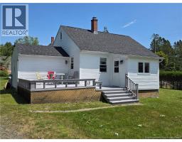 <div class="price">$349,500</div> 262 Queen Street<br>Saint Andrews, New Brunswick<br><div class='bed_bath'>2 Bed | 2 Bath</div> Living in Saint Andrews New Brunswick Property 30054123 Photo 1