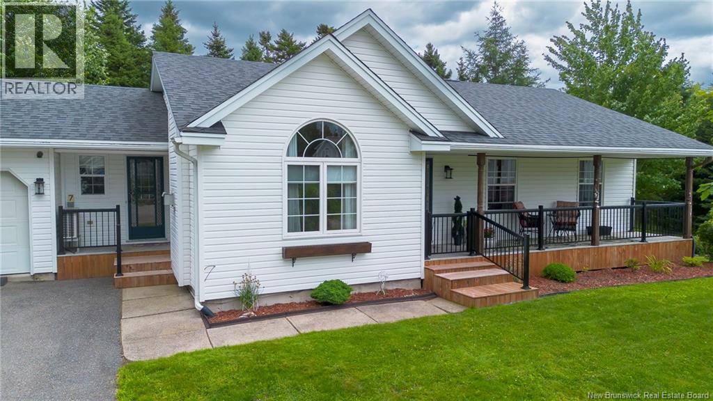 7 Moonlight Court, Quispamsis, New Brunswick E2E 5B4 - Photo 2 - NB144247