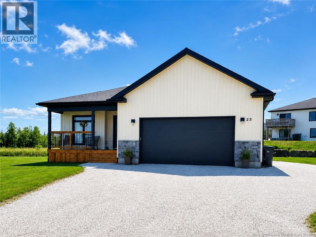 25 Merlin Drive, Quispamsis, New Brunswick