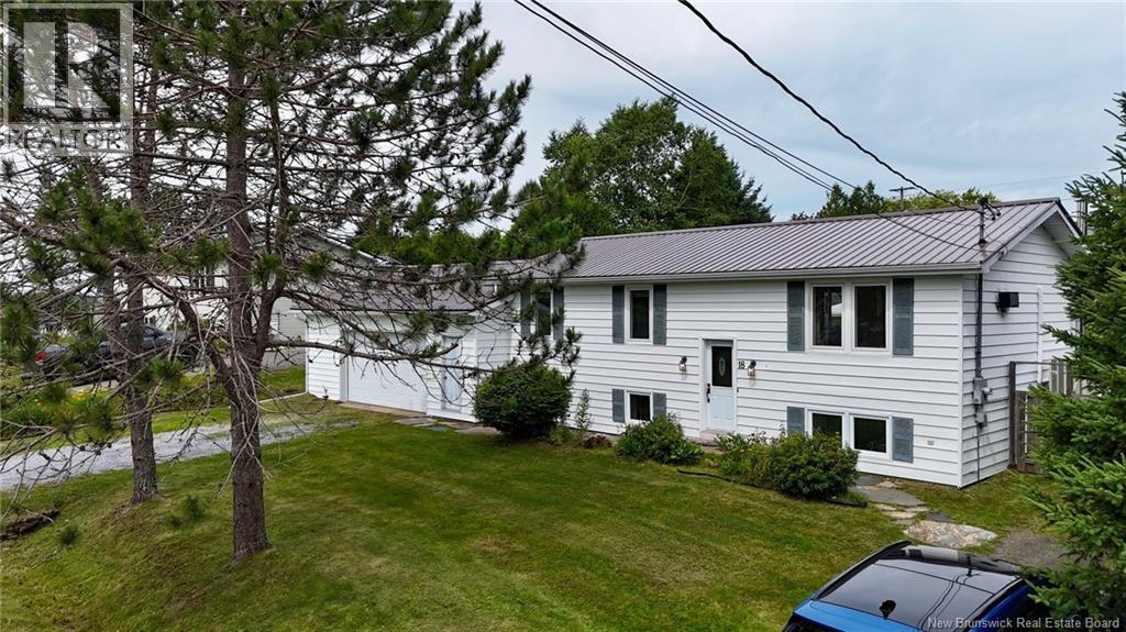 18 Prince William Street, St George, New Brunswick  E5C 3L8 - Photo 2 - NB144488