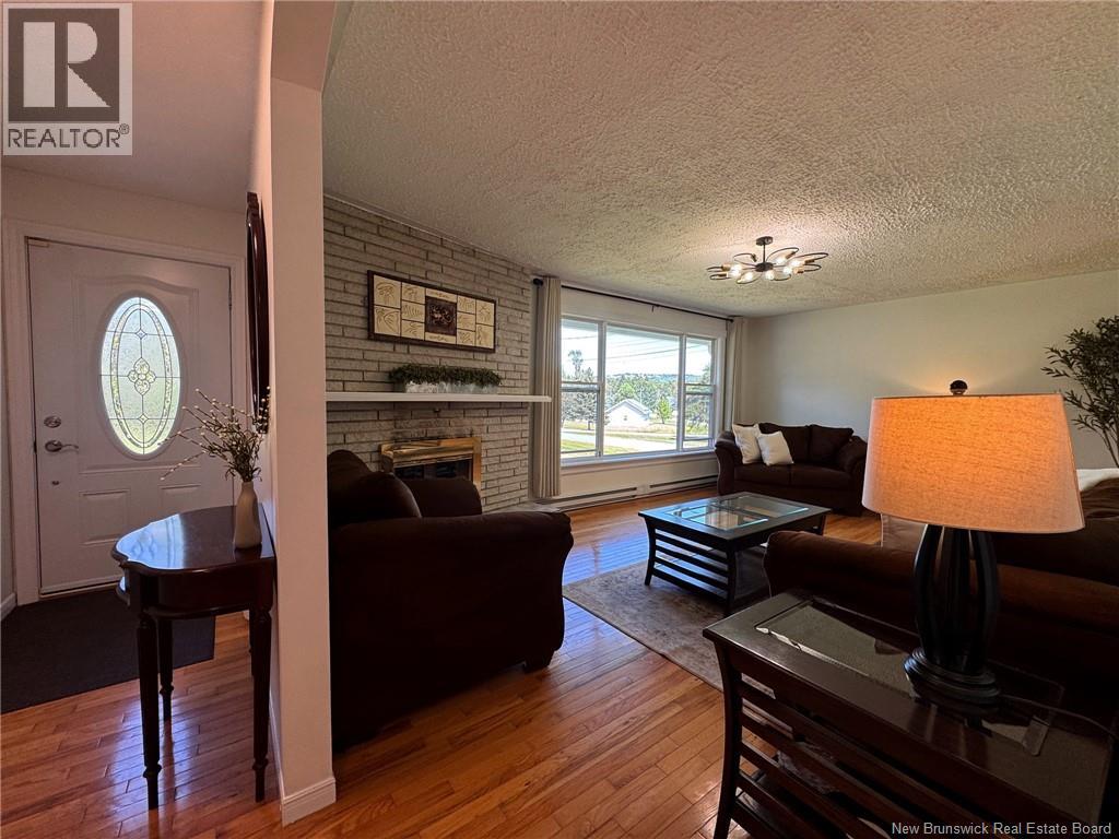 13 Woodward Crescent, Quispamsis, New Brunswick E2E 1N5 - Photo 2 - NB144760