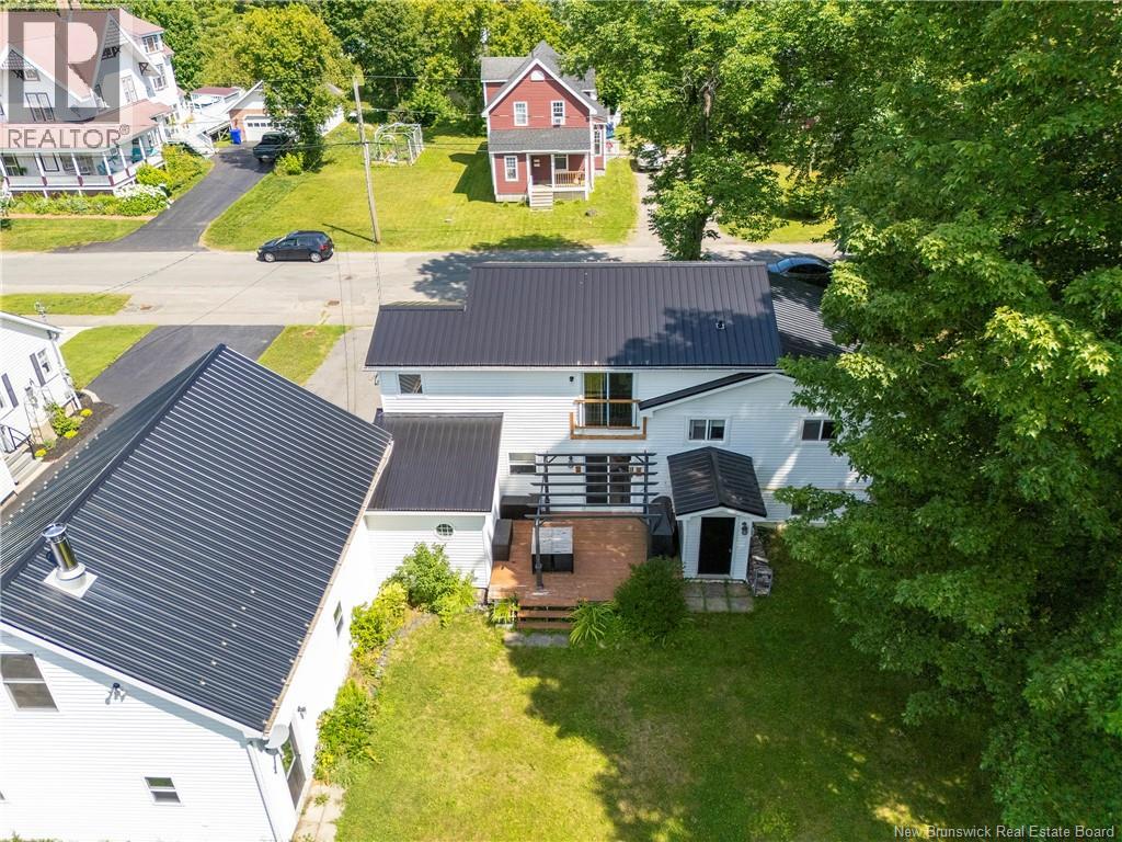 16 Elm Street, St. Stephen, New Brunswick  E3L 2S3 - Photo 34 - NB144935