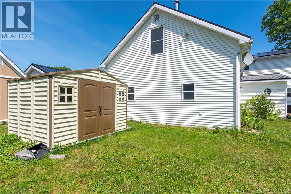 16 Elm Street, St. Stephen, New Brunswick  E3L 2S3 - Photo 37 - NB144935