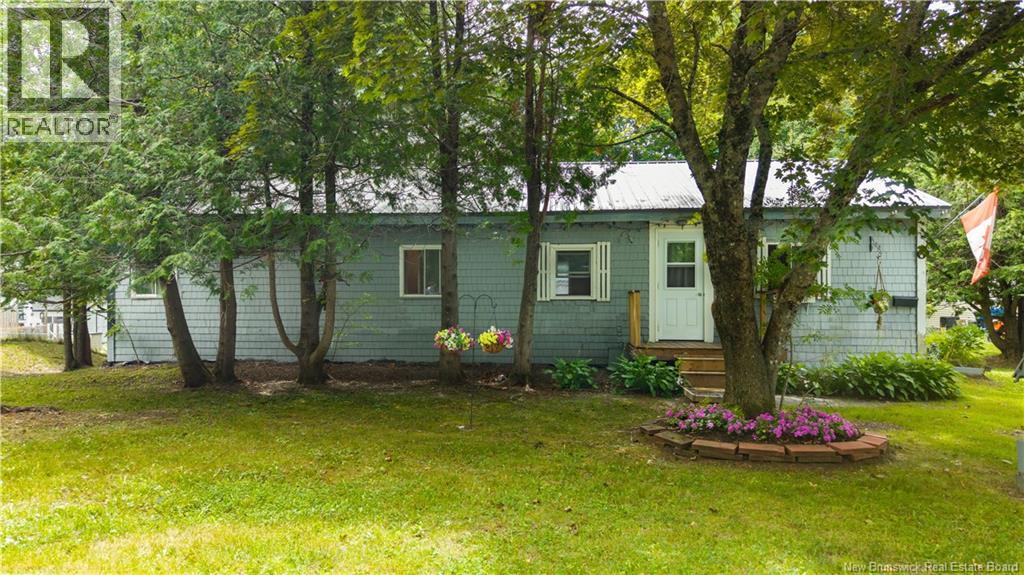 6 Parkwood Drive, St. Stephen, New Brunswick  E3L 2W2 - Photo 2 - NB145175