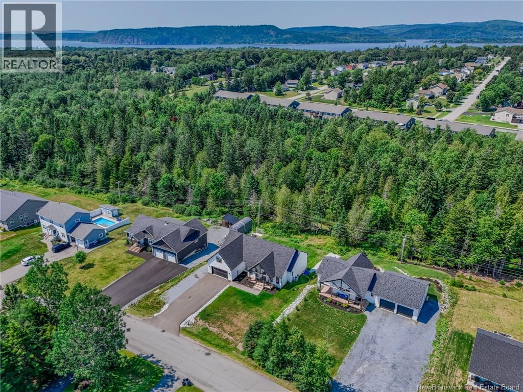 72 Longwood Drive, Rothesay, New Brunswick  E2E 0C2 - Photo 3 - NB145398