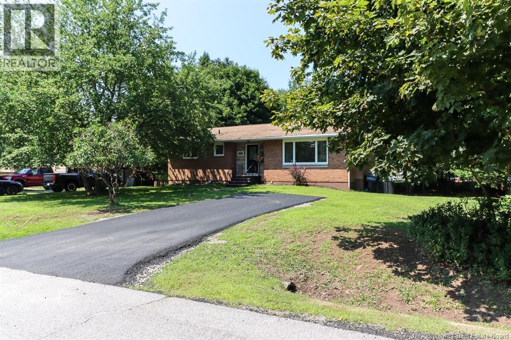 105 Longbow Place, Quispamsis, New Brunswick  E2E 1S2 - Photo 2 - NB145306