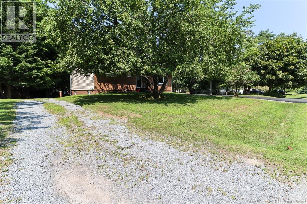 105 Longbow Place, Quispamsis, New Brunswick  E2E 1S2 - Photo 4 - NB145306