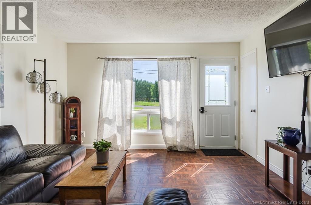 191 Gault Road, Saint John, New Brunswick  E2M 5G9 - Photo 7 - NB145442
