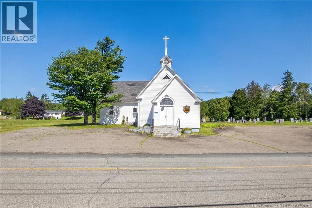 7538 Route 102, Browns Flat, New Brunswick