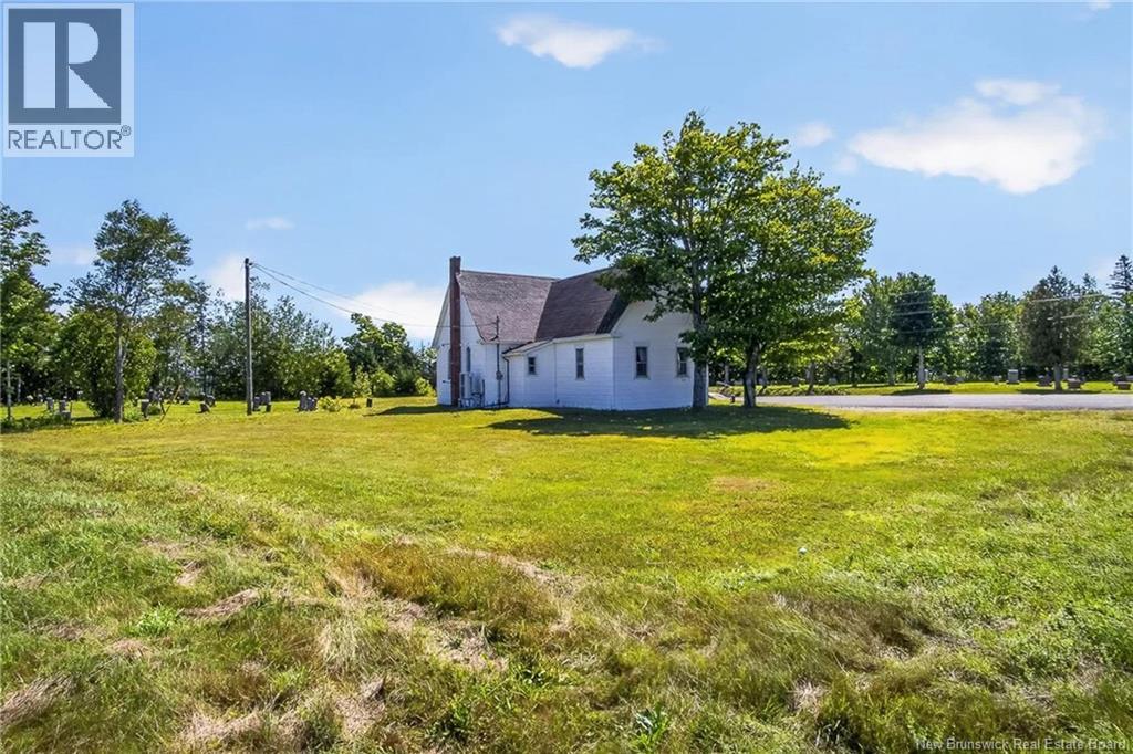 7538 Route 102, Browns Flat, New Brunswick E2M 5N8 - Photo 4 - NB145477