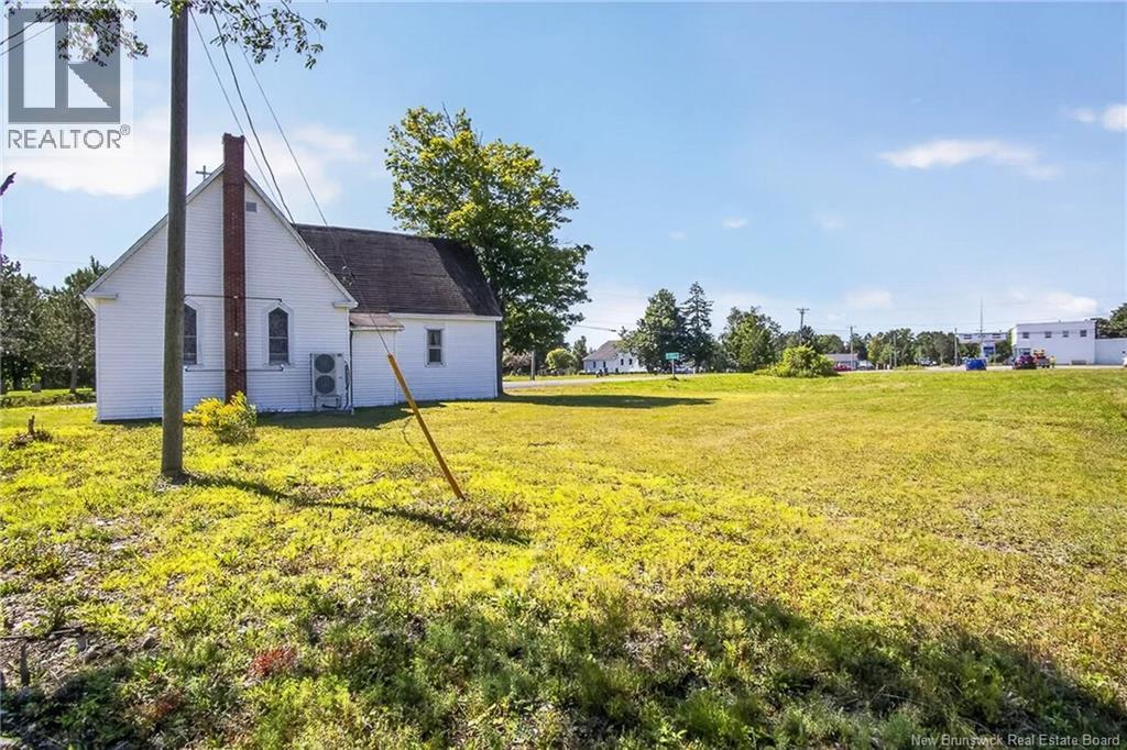 7538 Route 102, Browns Flat, New Brunswick E2M 5N8 - Photo 5 - NB145477