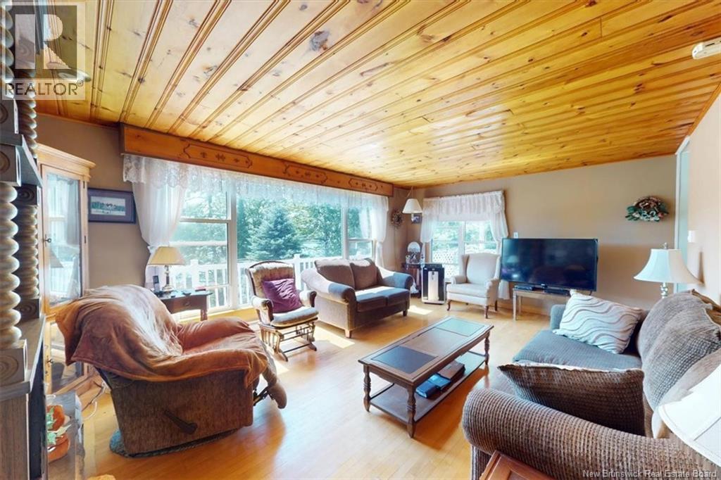 32 Maple Grove Court, Quispamsis, New Brunswick E2E 3S1 - Photo 4 - NB145278