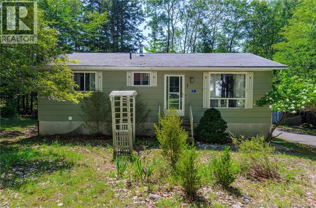 1 Parkwood Drive, Quispamsis, New Brunswick  E2E 1P4 - Photo 2 - NB145663