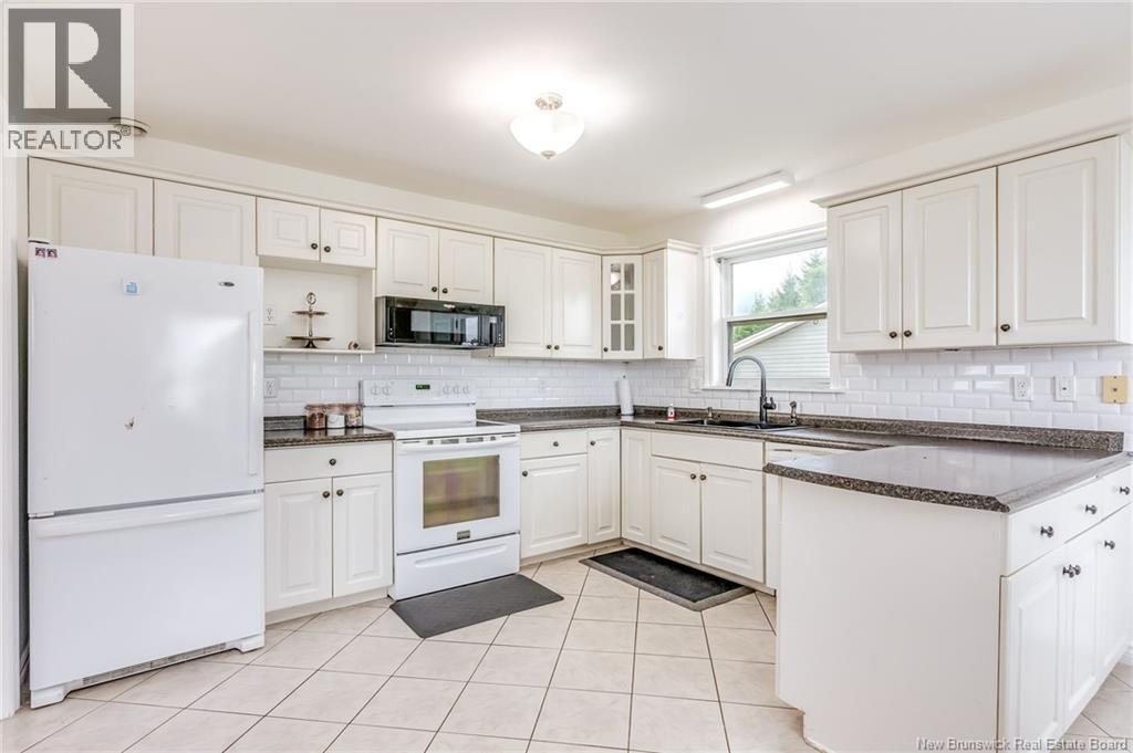 111 Scotiaview Drive, Saint John, New Brunswick E2M 4E9 - Photo 12 - NB146108