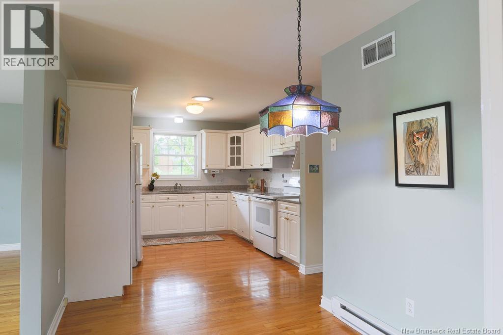 18 Garrison Drive, Rothesay, New Brunswick  E2H 2V1 - Photo 7 - NB146036