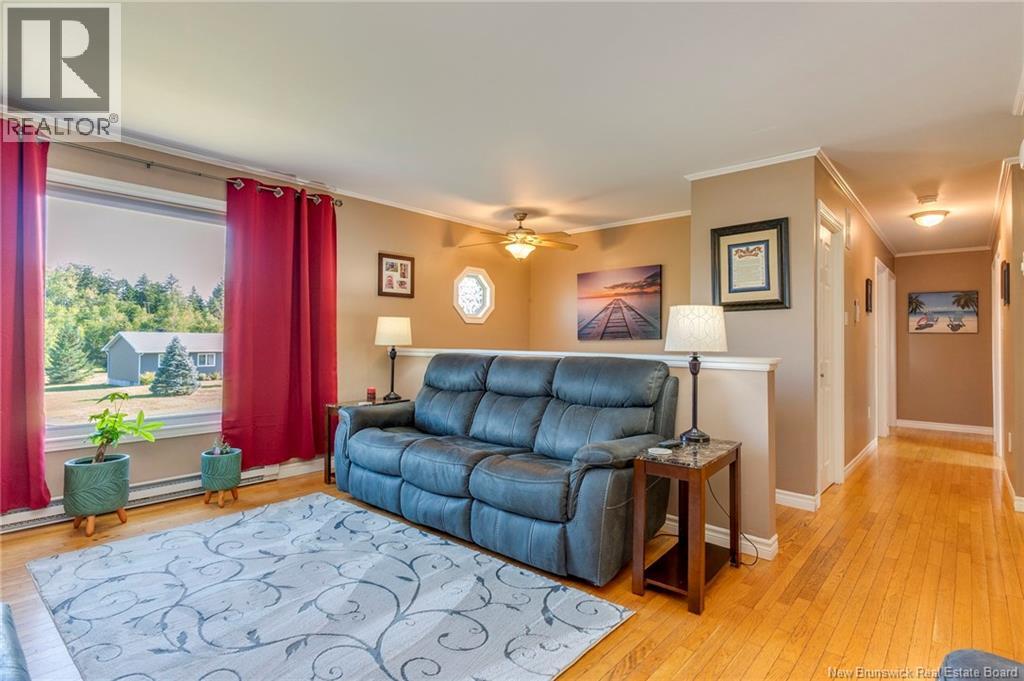 40 Majestic Drive, Grand Bay-Westfield, New Brunswick E5K 2X9 - Photo 3 - NB146385